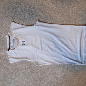 Men's UnderArmour compression muscle shirt